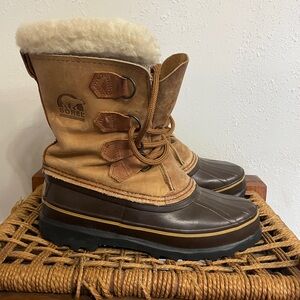 Sorel CARIBOU WOMEN'S WATERPROOF BOOT Size 7